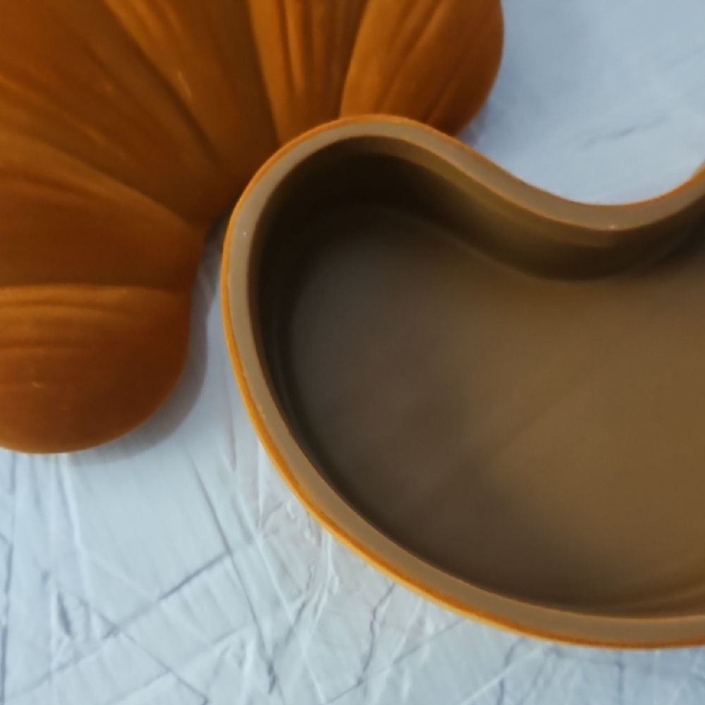 2** Croissant-Shell-Shaped Decorative Catch-All Storage - Picture 11 of 12